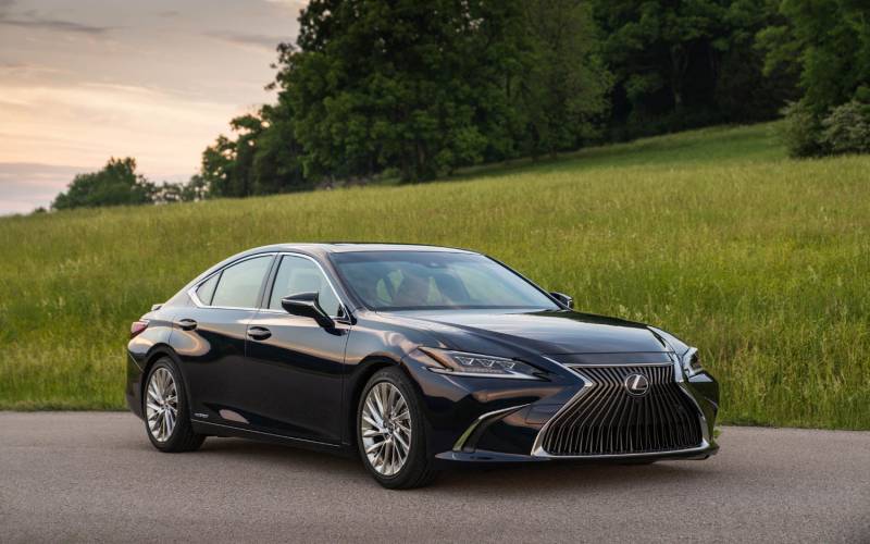 Lexus es new
